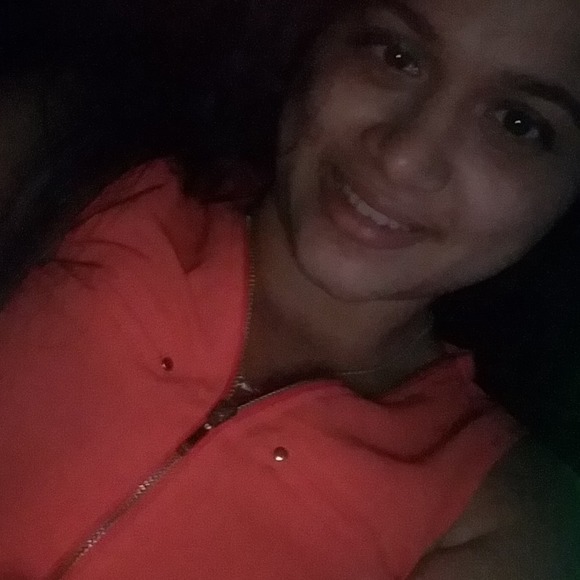 Meet your Posher, Priscilla - Picture 1 of 1